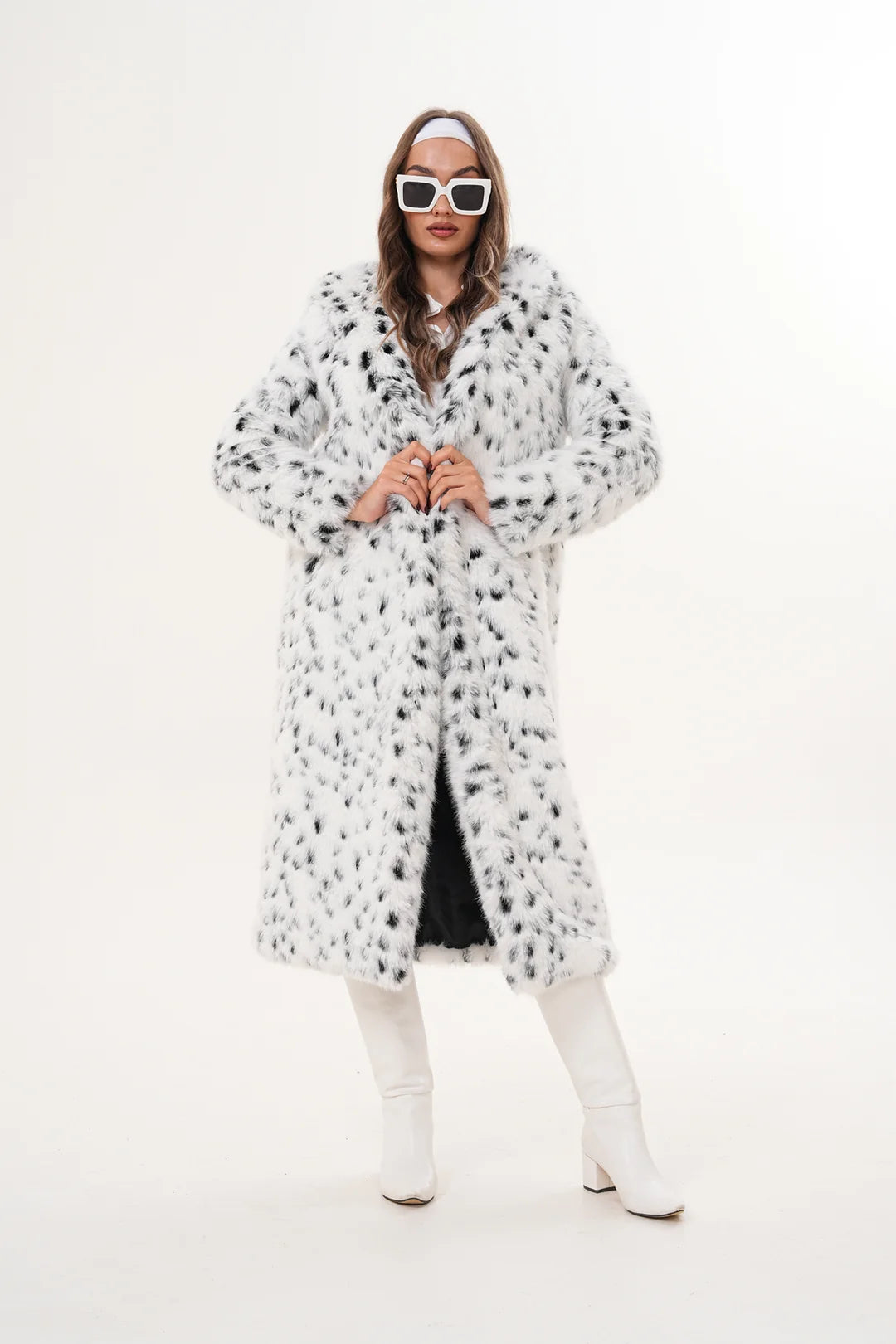 Full-Length Hooded Faux Fur Coat – White Leopard Print