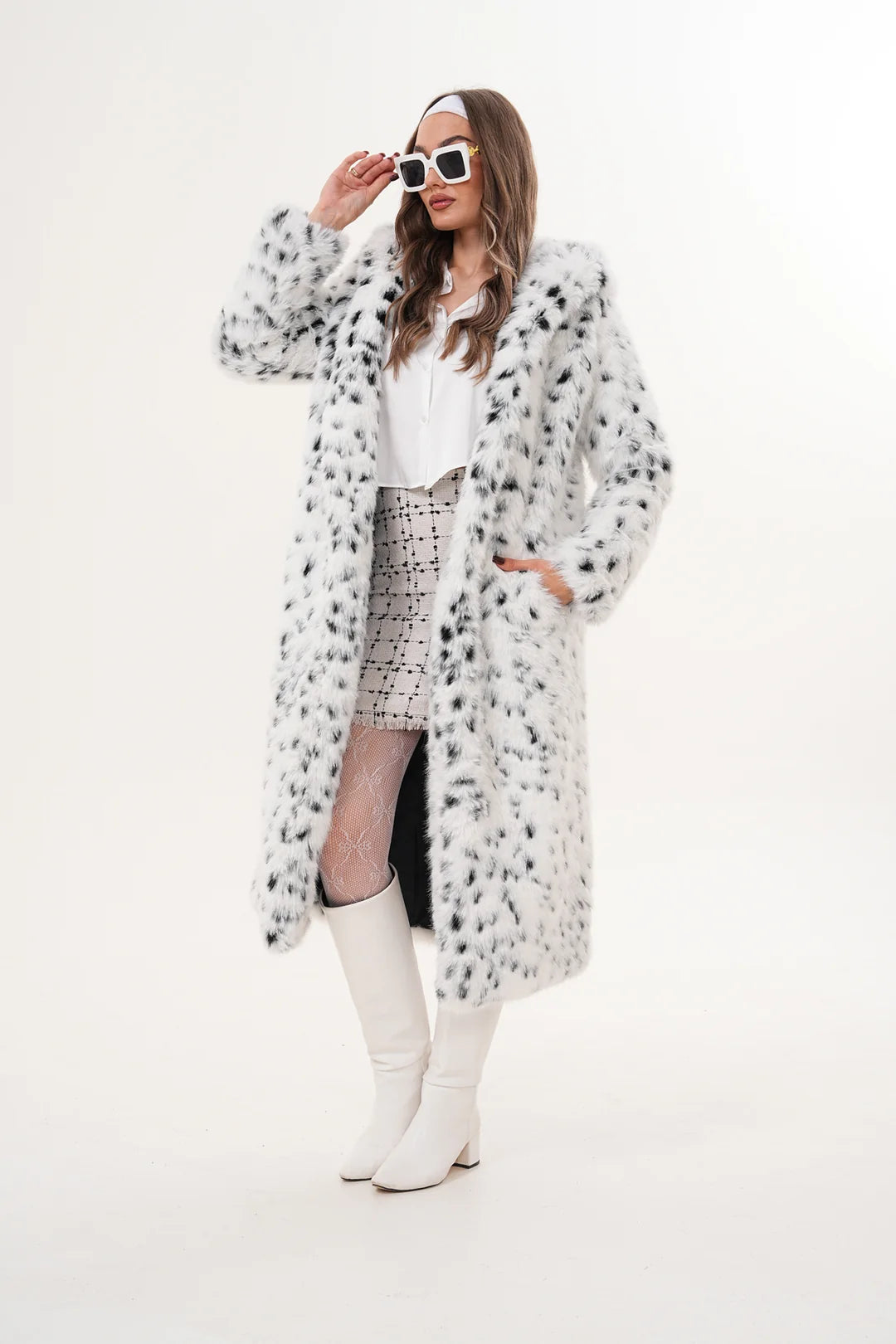 Full-Length Hooded Faux Fur Coat – White Leopard Print