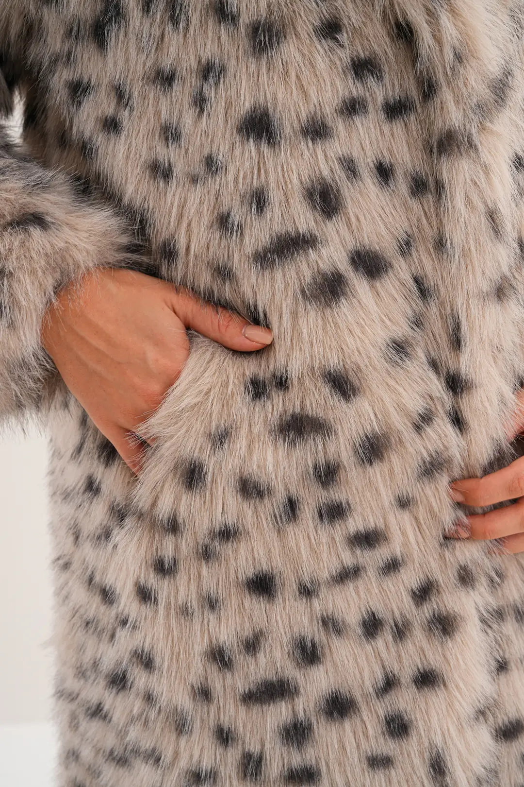 Full-Length Hooded Faux Fur Coat – Stone | Soft, Warm & Elegant Winter Coat