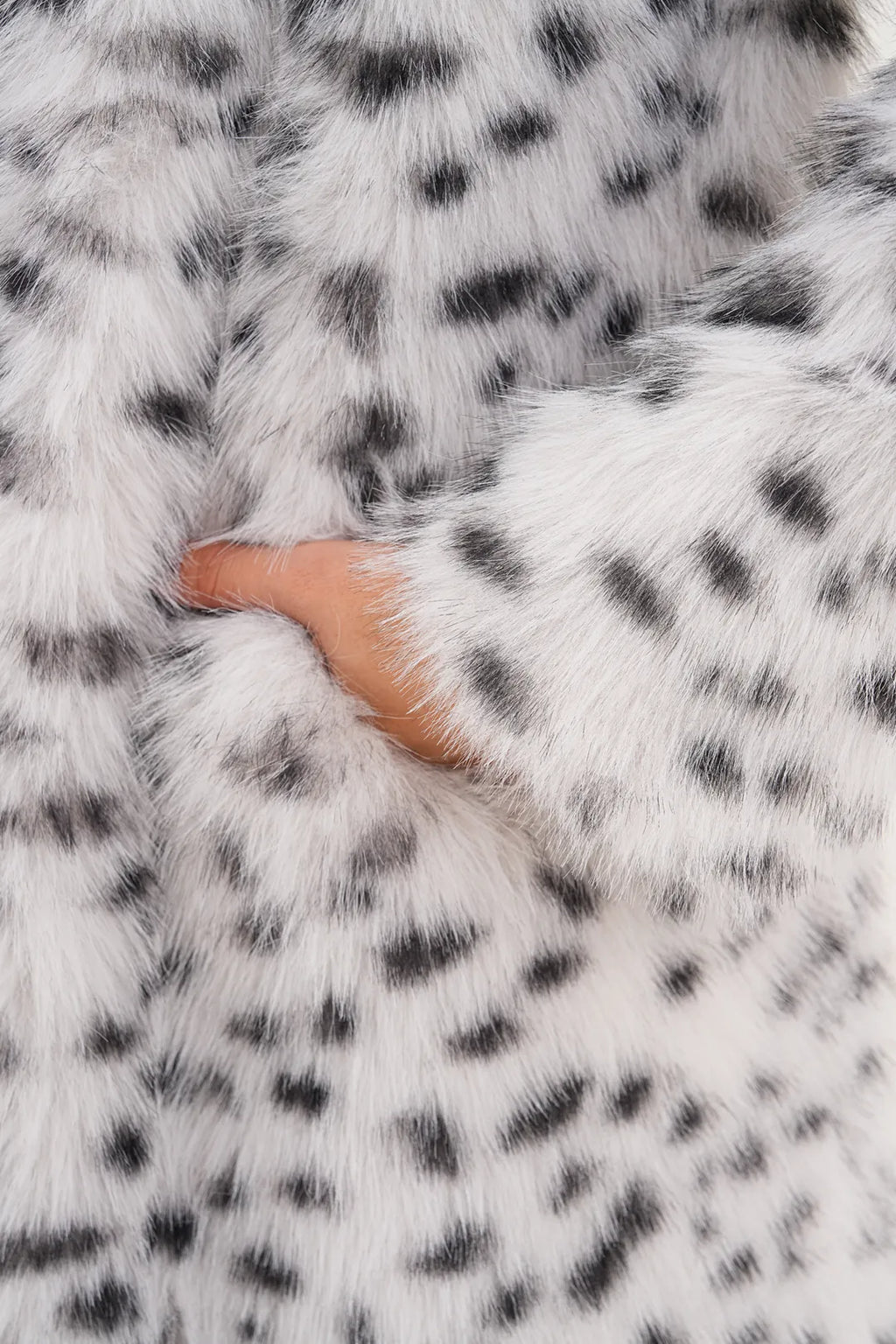 Hooded Faux Fur Coat – Off-White with Black Spots